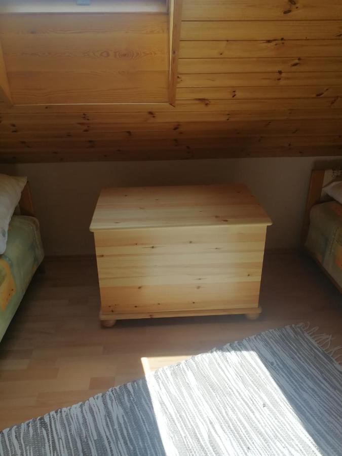 Bottyahat Guesthouse Rezi Екстериор снимка