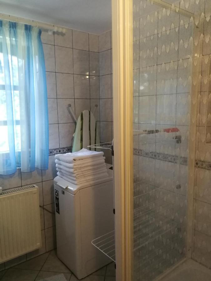 Bottyahat Guesthouse Rezi Екстериор снимка